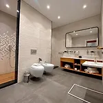 Crown Boutique Durrës