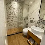 Crown Boutique 4* Durrës